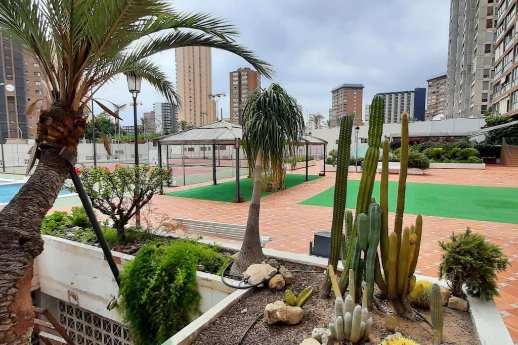 Benidorm Gemelos II One, Impresionante Vista Exterior photo